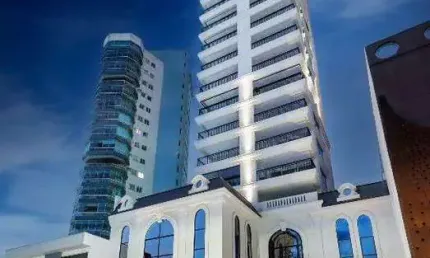 L'Acqua Residence – Cobertura Exclusiva com Vista Panorâmica e Luxo Completo