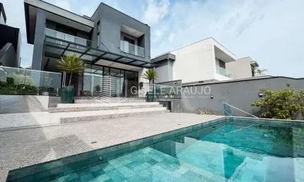 Vendo Excelente Casa no Condomínio Brisas de Jundiaí