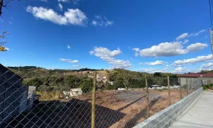 Vendo excelente terreno em Ivoturucaia - Jundiaí/SP