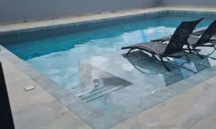 Linda casa no Condomínio de Alto Padrão Terras da Alvorada.