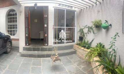 Casa residencial/comercial no 220 m² à venda, 3 Dormitórios (Quartos), bairro Nova América - Pira