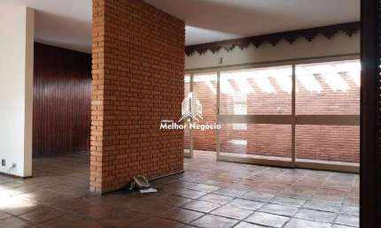 Casa com 6 dormitórios sendo uma suíte à venda em Piracicaba. Casa localizada no bairro São Dimas em Piracicaba/SP