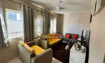 Casa á venda com 5 dormitórios sendo 1 suíte no Jardim Santana, em Campinas, SP.
