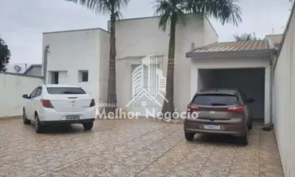 Casa a venda no Bonfim em Campinas,SP. Casa com 3 dorms sendo 1 suite,3 banheiros,7 vagas de garagem.