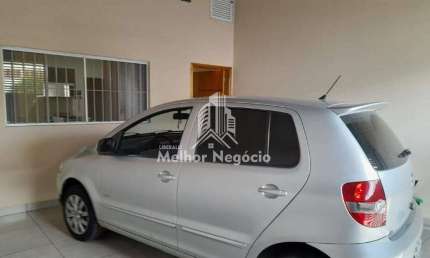 Casa com 03 Dormitórios sendo 01 suíte, localizada no Jardim Manchesterem Sumaré/SP