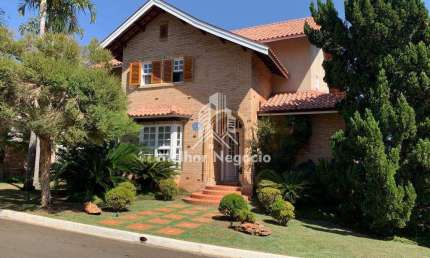 Casa TOTALMENTE MOBILIADA com 03 dormitórios (quartos) bem amplos e os 03 sendo suíte, no Condomínio Residencial Estância Paraíso em Campinas/SP.