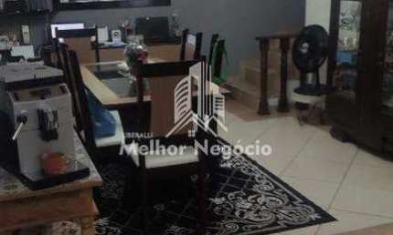 Casa à venda com 03 dormitórios, no São Dimas, Piracicaba - SP