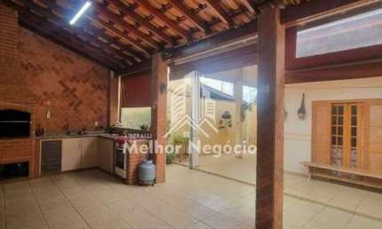 Casa com 3 dormitórios sendo 1 suíte à venda no Bairro Santa Luiza em Nova Odessa/SP