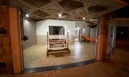 Casa com 3 dorms, Morumbi, Piracicaba - R$ 799.900 mil, Cod: 3RCA3335