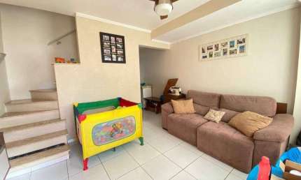 Casa com 2 quartos à venda na Rua das Palmeiras das Caryotas, 9, Parque Villa Flores, Sumaré