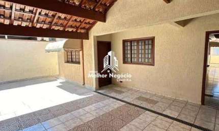 Casa com 3 dormitórios, sendo 1 suíte, à venda em Limeira.