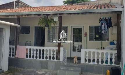 Casa à venda no Bairro Jardim Carlos Lourenço, Campinas/SP Casa com 1 dormitório, 1 banheiro e 5 vagas de garagem.