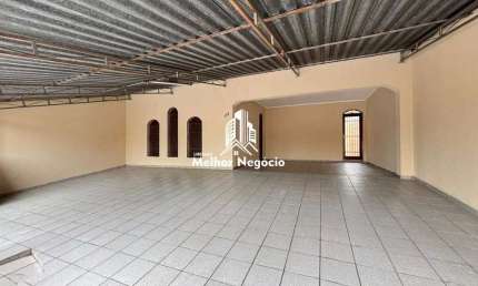 Casa com edícula à venda com 4 dormitórios sendo 1 suíte no Jardim Márcia, em Campinas/SP