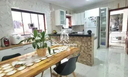 Casa com 3 dormitórios, sendo 1 suíte, à venda em Santa Bárbara d'Oeste.