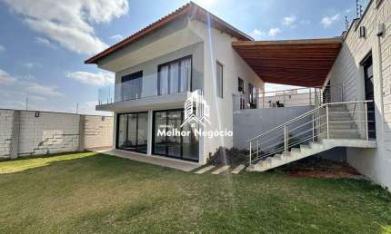 Linda casa no bairro Campestre 232,70m² de construção, à venda, 2 Dormitórios (Quartos), 4 banheiros - Piracicaba, SP