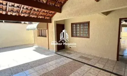 Casa com 3 dormitórios, sendo 1 suíte, à venda em Limeira.