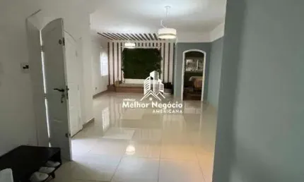 Casa com 2 dormitórios, sendo 2 suítes, à venda em Santa Bárbara d'Oeste.