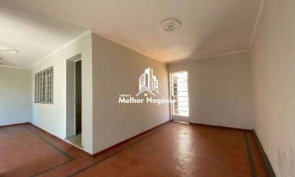 Casa com 03 dormitórios à venda no bairro Bosque, Campinas - SP