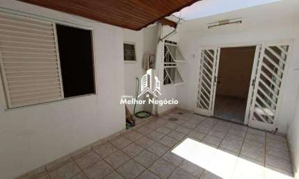 Casa com 02 dormitórios à venda no bairro Jardim São Pedro em Campinas-SP