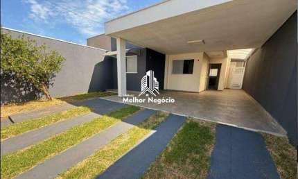 Casa com 3 dormitórios, sendo 1 suíte à venda em Nova Odessa.