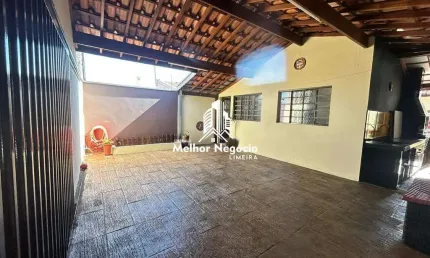 Casa à venda no Bairro Jardim Guimarães, em Limeira, SP. Casa com 3 dormitórios, 1 banheiro e 2 vagas de garagem.