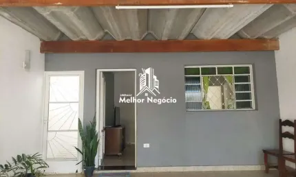 Casa à venda sendo 2 quartos e 1 banheiro localizada no Bairro Santa Terezinha - Piracicaba, SP