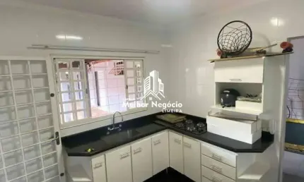 Casa à Venda no Bairro Recanto Verde – Limeira, SP Imóvel localizado no bairro Recanto Verde, em Limeira, SP.