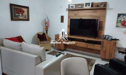 Casa à venda com 2 quartos e 1 suíte em Nova Odessa-SP