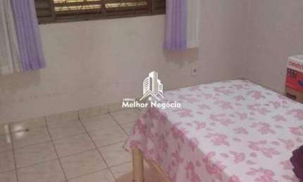 (Não aceita financiamento) Casa à venda com 3 quartos em Limeira - SP