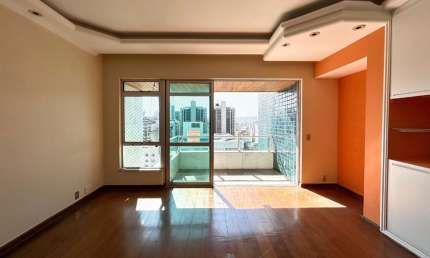 Apartamento com 3 quartos à venda, 207 m² por R$ 750.000 - Centro - Juiz de Fora/MG