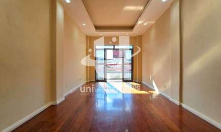 Apartamento no bairro Jardim Glória com 2 quartos à venda, 80 m² por R$ 370.000