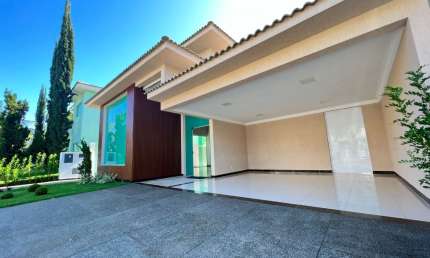 Casa em condomínio fechado com 3 quartos para alugar na Rua A 16, Jardins Atenas, Goiânia