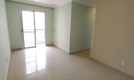 Lindo apto com 2 dormitórios, 1 vaga, sacada e lazer completo