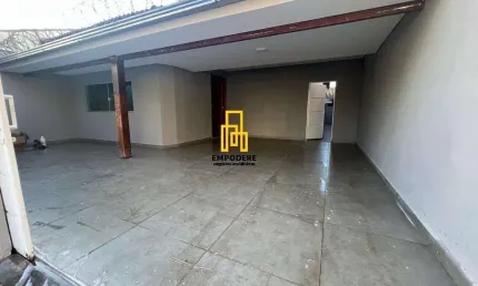 Casa para Venda em Uberlândia, Alto Umuarama, 3 dormitórios, 1 suíte, 2 banheiros, 2 vagas