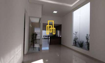 Casa para Venda em Uberlândia, Jardim Veneza, 3 dormitórios, 1 suíte, 2 banheiros, 2 vagas