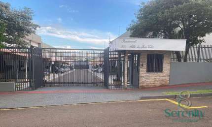 Casa para alugar ou vender no Jd. Santiago II - Condomínio Residencial Alto da Boa Vista - Com 3 dormitórios, sendo 1 suíte, 140m² por R$ 2.100,00/mês