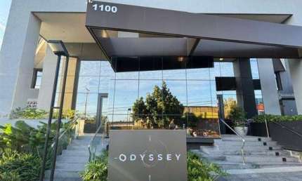 Apartamento à venda no centro de Londrina - Condomínio Odyssey - 86m² privativos ,3 dormitórios sendo 1 suíte - Varanda Gourmet - Londrina/PR