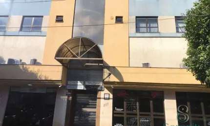 Sala comercial para alugar na Rua Paes Leme, Vila Brasil, Londrina