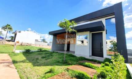 Casa com 3 quartos à venda no Loteamento Residencial e Comercial Fazenda São Sebastião, Marília 