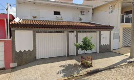 Casa espaçosa com 3 dormitórios à venda, 262m² por R$ 750.000,00 - Bairro Elizabeth - Salto/SP