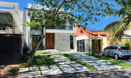 Casa Duplex de 4 Suítes à Venda no Condomínio Vivendas do Sol, Barra da Tijuca - RJ
