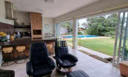Casa com 3 dormitórios à venda, 450 m² por R$ 1.800.000,00 - Condomínio Village Araçoiaba - Araçoiaba da Serra/SP