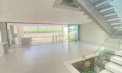 Sobrado com 4 dormitórios à venda, 400 m² por R$ 3.578.000,00 - Alphaville Nova Esplanada 3 - Votorantim/SP