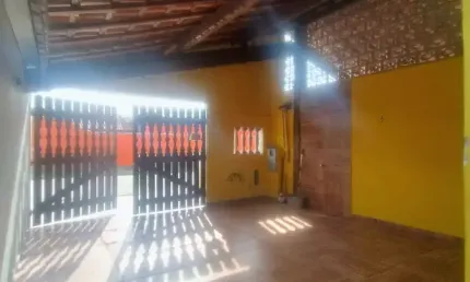 Casa térrea mobiliada em Mongaguá, balneário de Itaguaí