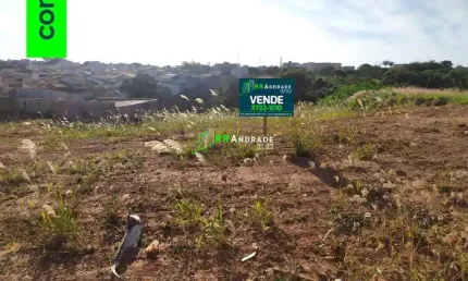 Terreno à venda na Vila Totoli, Franca 