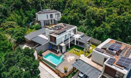 Casa em Condomínio com 3 dormitórios à venda, 285 m² por R$ 2.390.000 - Atibaia/SP