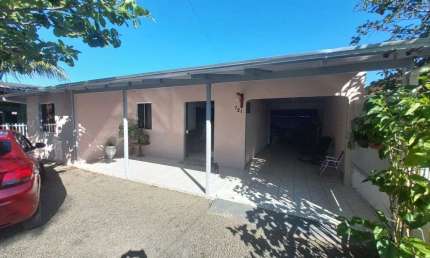 ÓTIMA OPORTUNIDADE CASA  À VENDA EM BALNEÁRIO ARROIO DO SILVA 