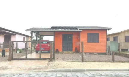 ÓTIMA OPORTUNIDADE CASA  À VENDA EM BALNEÁRIO ARROIO DO SILVA 