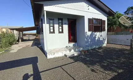 ÓTIMA OPORTUNIDADE CASA  À VENDA EM BALNEÁRIO ARROIO DO SILVA 