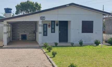 ÓTIMA OPORTUNIDADE CASA  À VENDA EM BALNEÁRIO ARROIO DO SILVA 